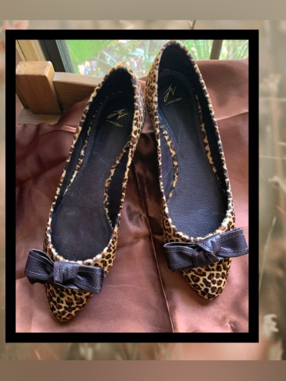 J. Vincent Genuine Cowhide Leopard Print w/Leather Bows